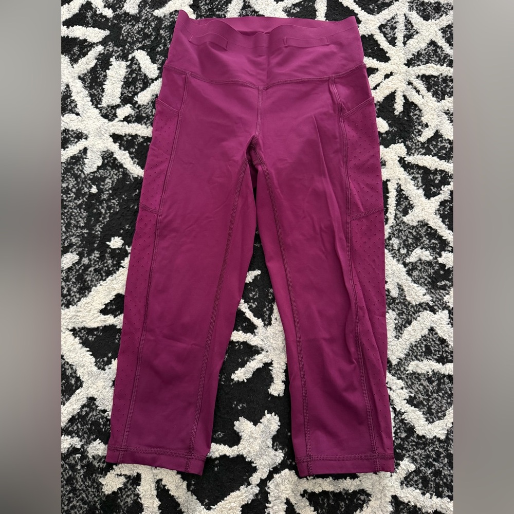Lululemon crop leggings